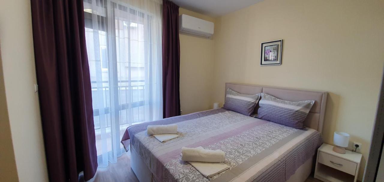 Luxury Apartments Ekaterina 체르노모레츠 외부 사진