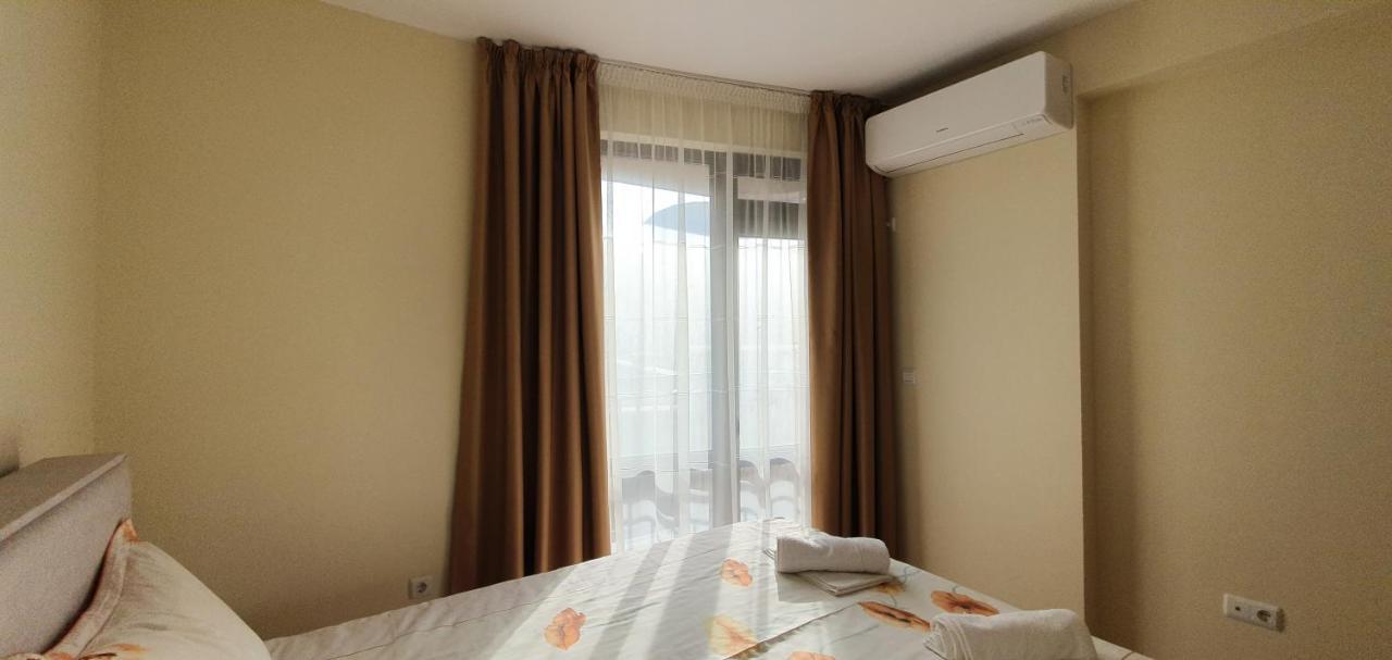 Luxury Apartments Ekaterina 체르노모레츠 외부 사진
