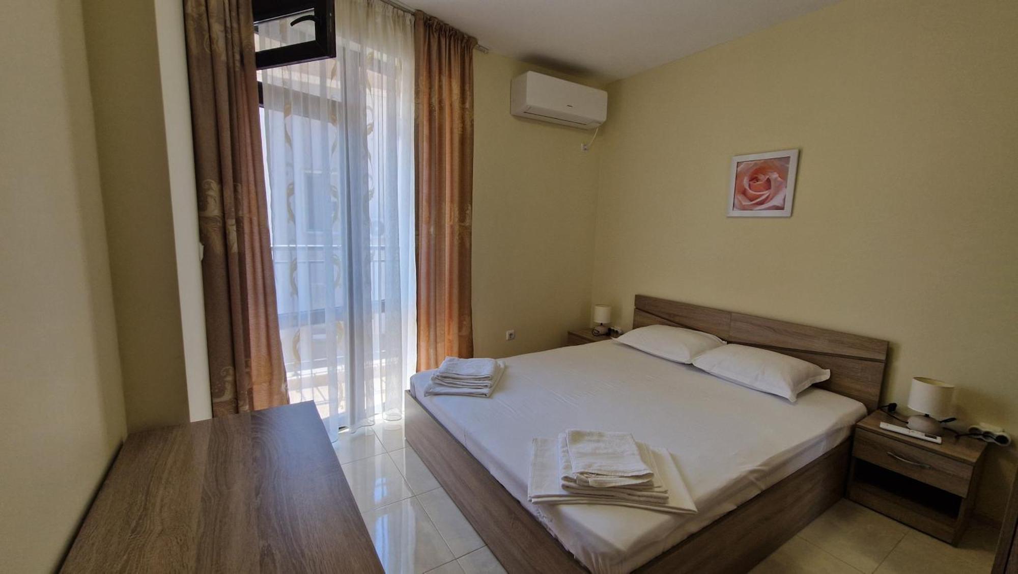 Luxury Apartments Ekaterina 체르노모레츠 외부 사진